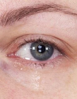 Kryolan Tear Blower 5 Kryolan Tear Blower -Camera Ready Cosmetics 03000 00 prod4 default