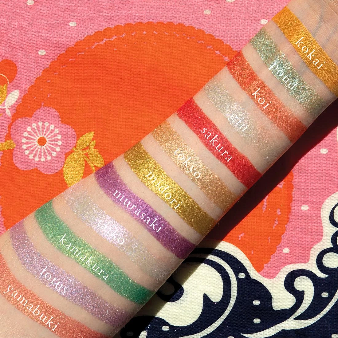 Viseart Petites Shimmers Coy Eyeshadow Palette 4 Viseart Petites Shimmers Coy Eyeshadow Palette - Image 4