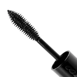 Cozzette Infinite Dimension Mascara -Camera Ready Cosmetics CozzetteInfiniteDimensionMascara MascaraW1web