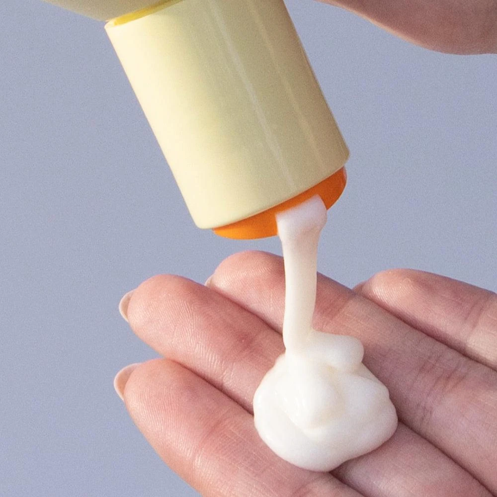 Fekkai Full Blown Volume Conditioner 9 Fekkai Full Blown Volume Conditioner - Image 9