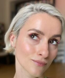 Lash Lash Individual Color Lashes 'Pride' 6 Lash Lash Individual Color Lashes 'Pride' -Camera Ready Cosmetics Facetune 27 10 2022 07 55 17 1800x1800 301ebe3d 509f 4318 ac07 a5df5fed4f63