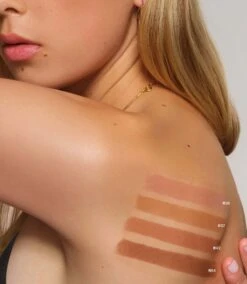 MOB Beauty Bronzer Compact Refill -Camera Ready Cosmetics MOB PDP BR SLIDER ONFIG SWATCH 3B 1 8a9db144 e2cc 4b33 a78c ae04e28b94de