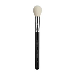 Sigma F76 Chiseled Cheek Brush