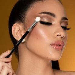 Sigma E28 Detail Buffer Brush 5 Sigma E28 Detail Buffer Brush -Camera Ready Cosmetics SigmaE28DetailBufferBrusho