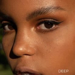 Jason Wu Beauty Free-Da Brow -Camera Ready Cosmetics deep FreeDaBrow 04lifestyle 1000x ed8a12a6 3ca1 47a3 a860 4737946f6975