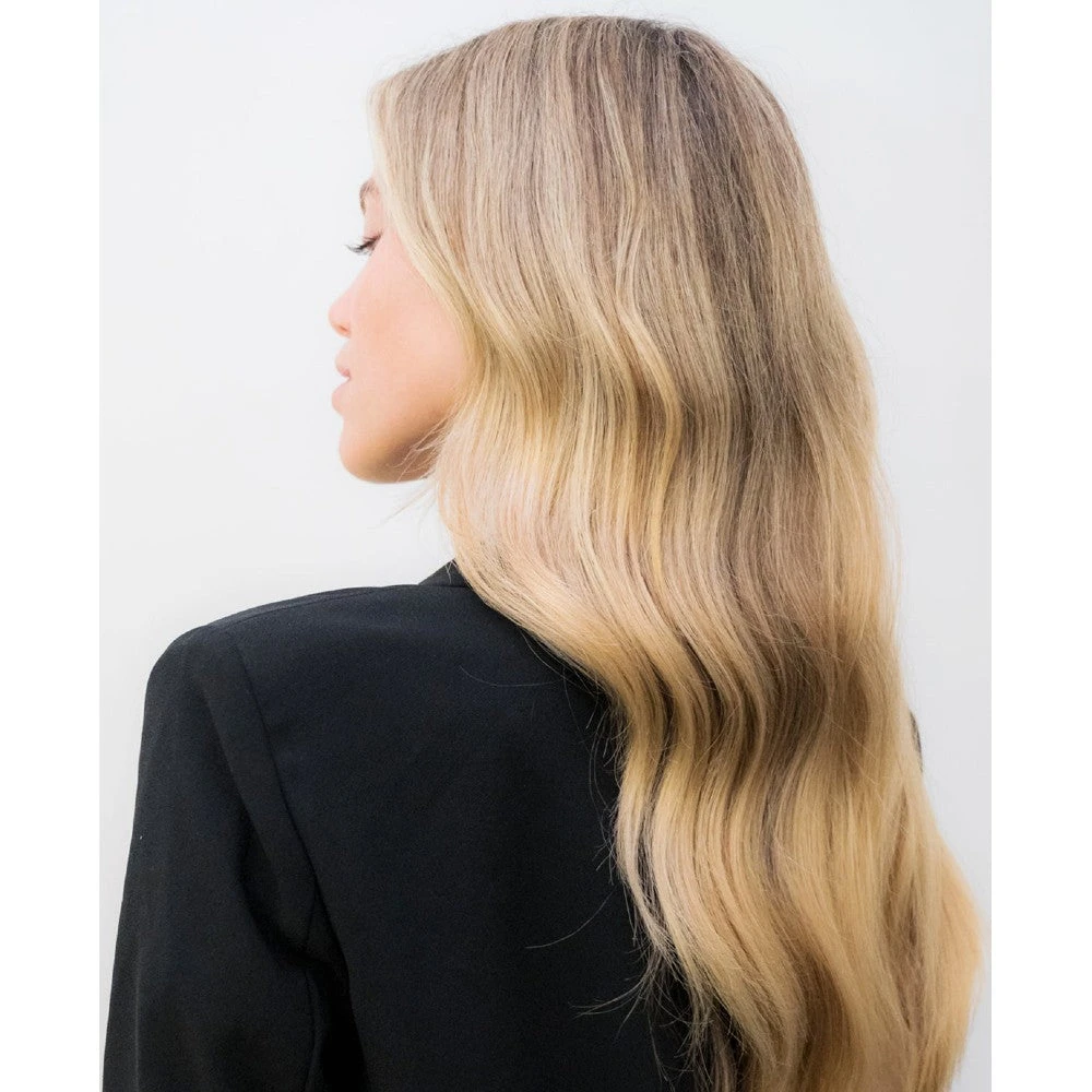 IGK First Class Detoxifying Charcoal Shampoo 3 IGK First Class Detoxifying Charcoal Shampoo - Image 3