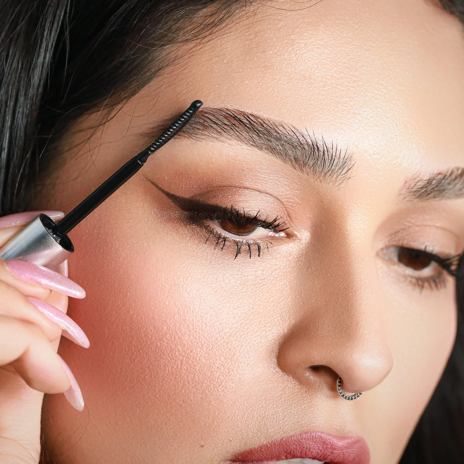 Melt Cosmetics Max Hold Brow Gel 3 Melt Cosmetics Max Hold Brow Gel - Image 3