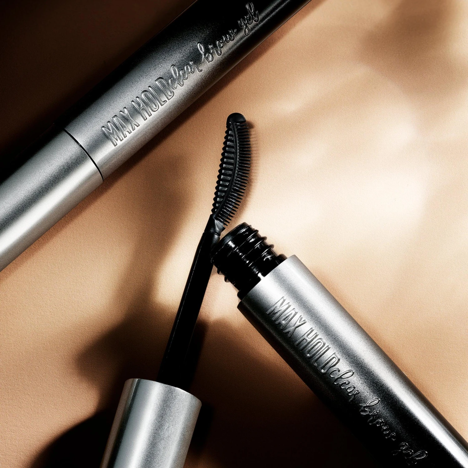 Melt Cosmetics Max Hold Brow Gel 2 Melt Cosmetics Max Hold Brow Gel - Image 2