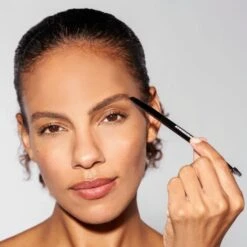 Tweezerman Angled Brow Brush & Spoolie -Camera Ready Cosmetics model TweezermanAngledBrowBrush Spoolie 1