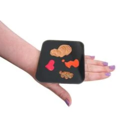 Paw Palette OG 11 Paw Palette OG -Camera Ready Cosmetics og hand1 48125.1394120890.600.600